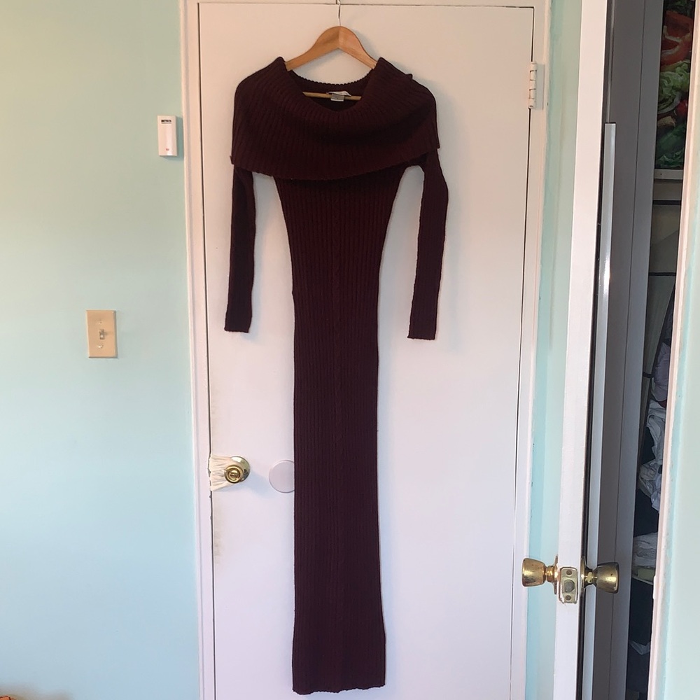 Elegant Off-Shoulder Burgundy Sweater Dress